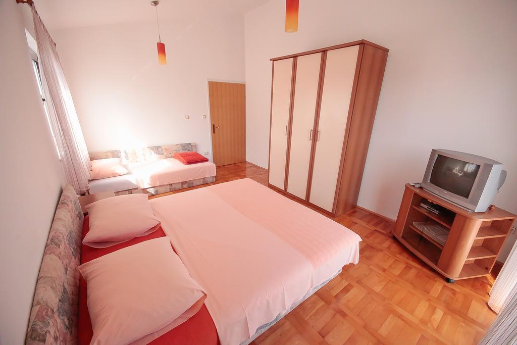 Apartments Skelin 보디체 객실 사진