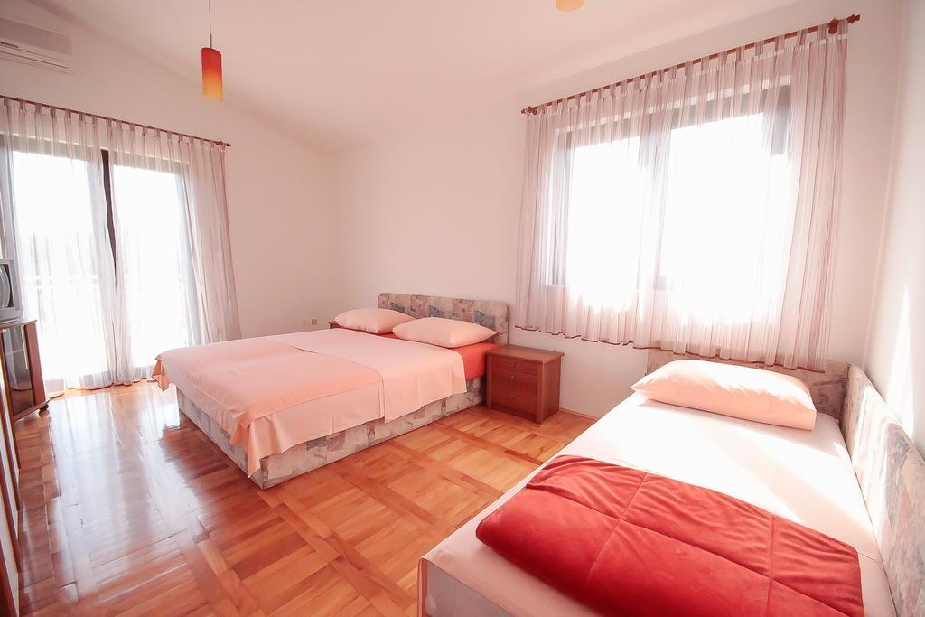 Apartments Skelin 보디체 객실 사진