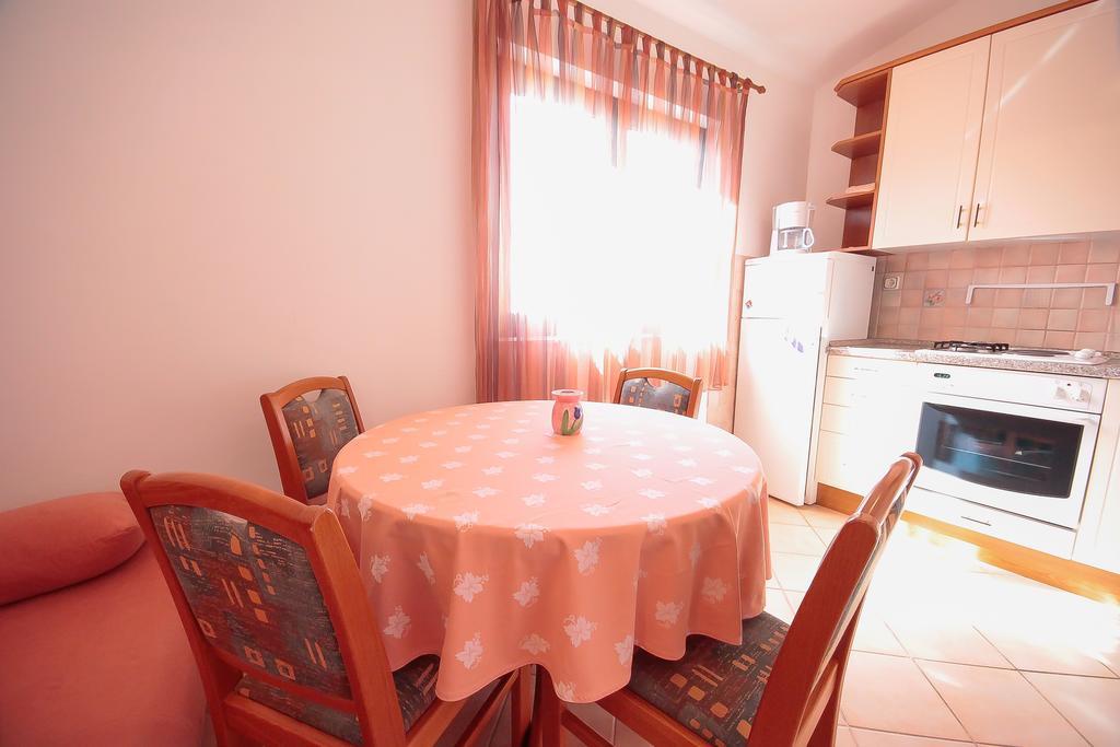 Apartments Skelin 보디체 객실 사진